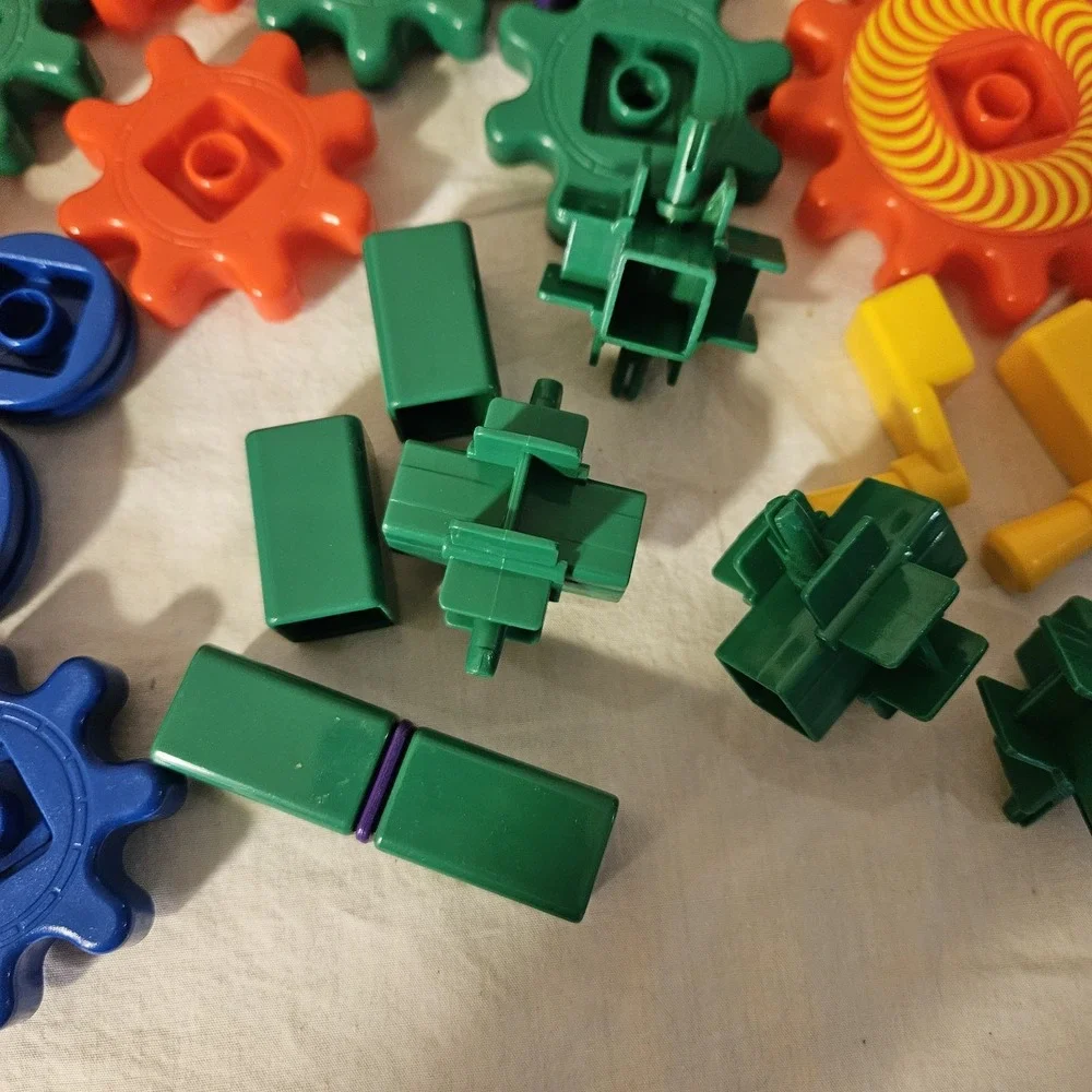 Learning Resources Gears! Gears! Gears! Building Sets Gizmos Bases